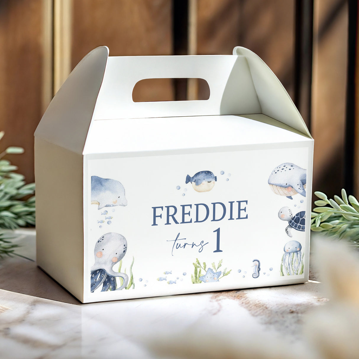 Personalised ocean animal gable favour box with lid and name 'Freddie' and '1'