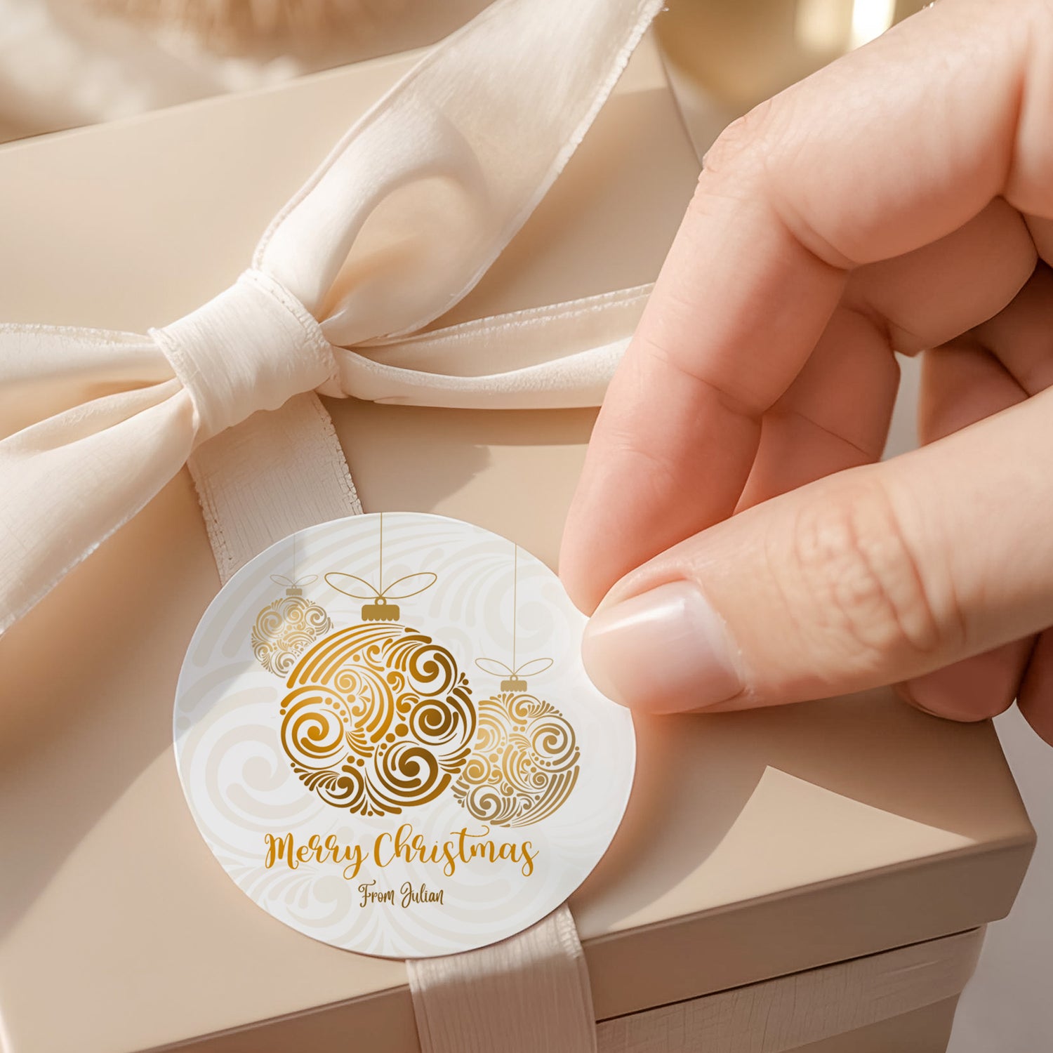 Christmas Gold Balls Round Printed Labels