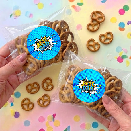 Personalized pretzel bag with blue comic “Best Dad Ever” sticker