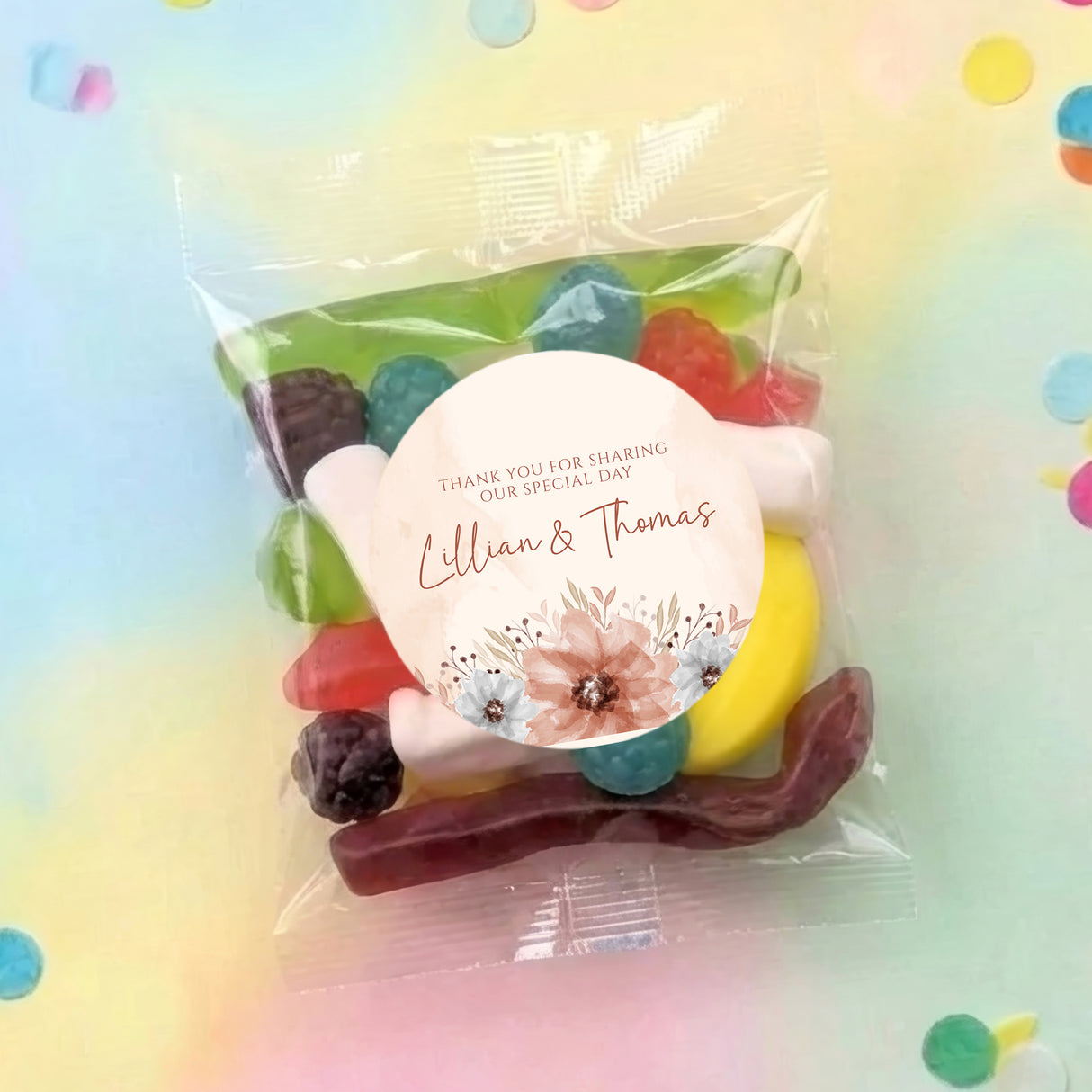 Personalised lolly bag with clear wrapper and floral thank-you circle label