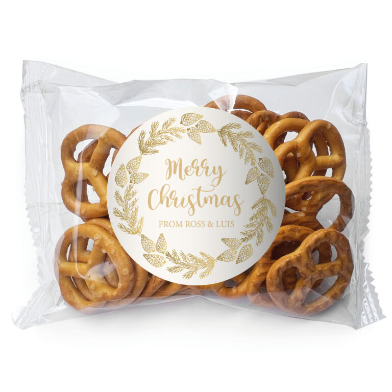 Gold Christmas Wreath Personalised Pretzel Bags