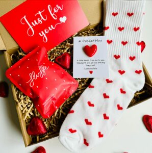 Hugs & Hearts gift box