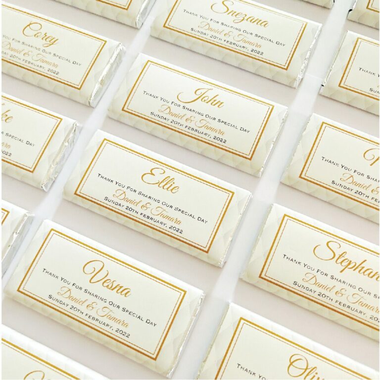 White & Gold Quilted Design Personalised Chocolate Bars